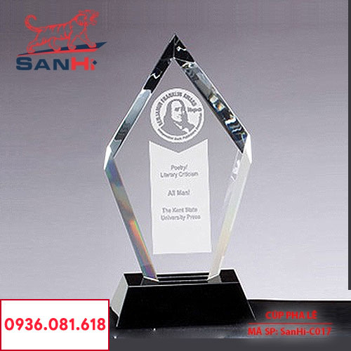 Cúp pha lê SanHi-C017