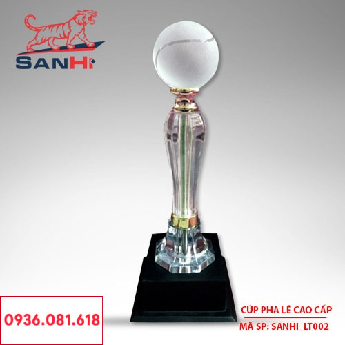 Cúp pha lê cao cấp quả banh SanHi-LT002