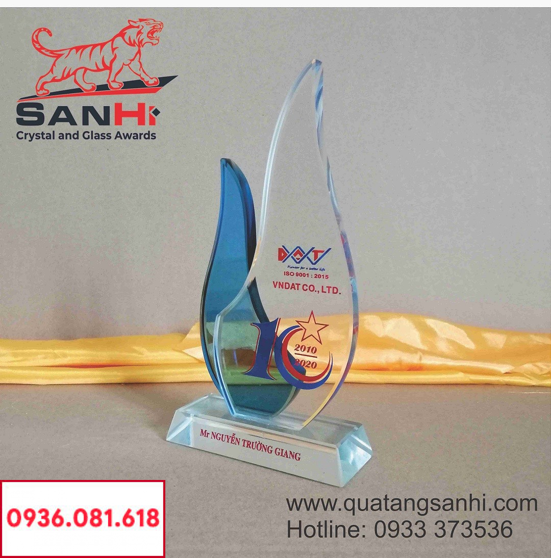 Kỷ niệm chương pha lê SanHi-PL077